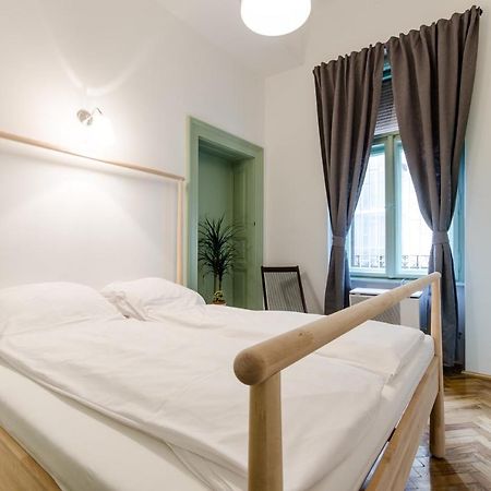 B63 2 Bedroom Apartment In Heart Of City Budapest Exterior foto
